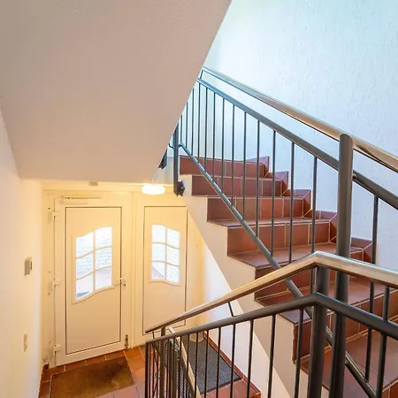 Strandhaus Am Yachthafen Hafensicht * Grömitz